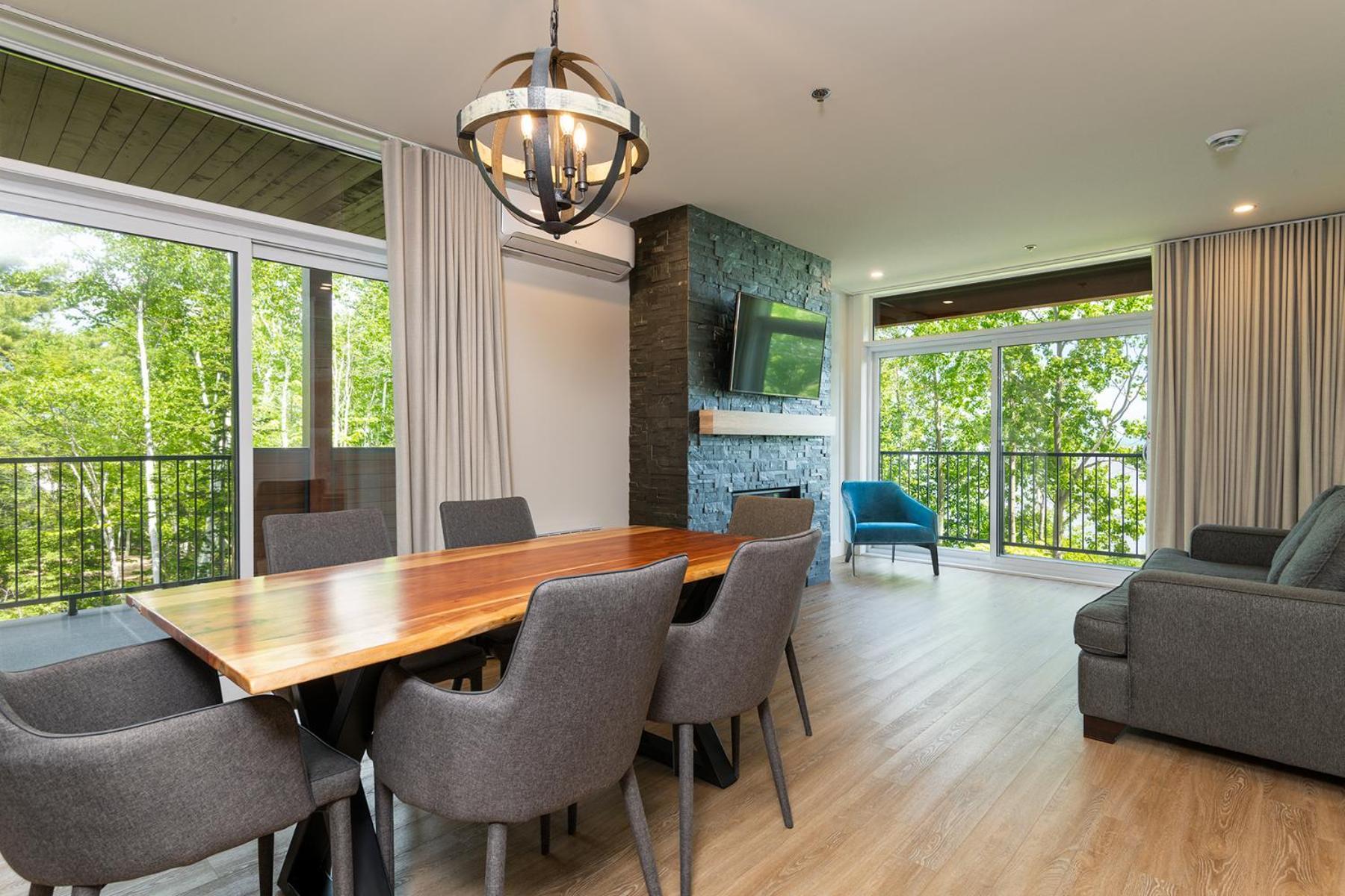 Les Appartements Du Massif De Charlevoix Petite-Riviere-Saint-Francois Esterno foto